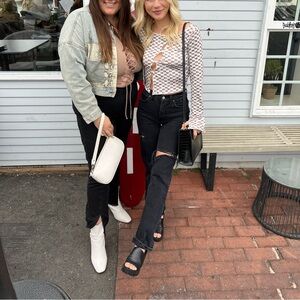 Black 90s straight high rise jeans